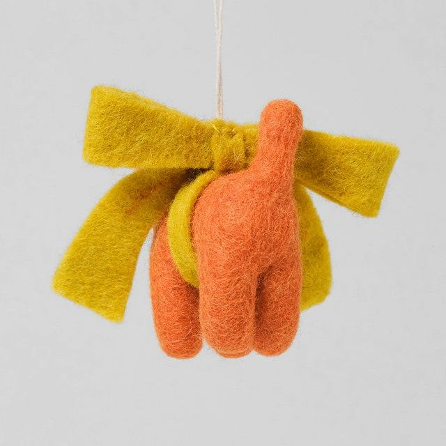Bonnie Cat with Ribbon - Wrap Felt Decoration