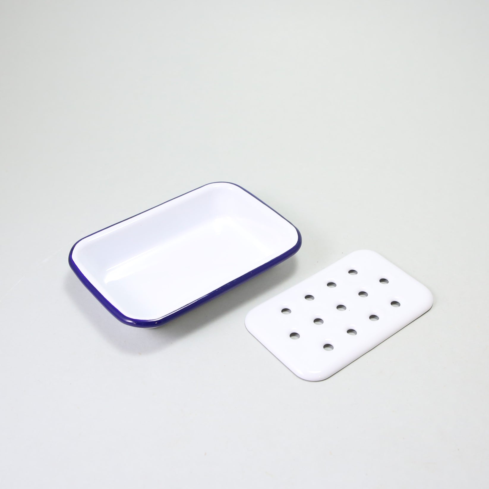 Enamel Soap Dish Nook