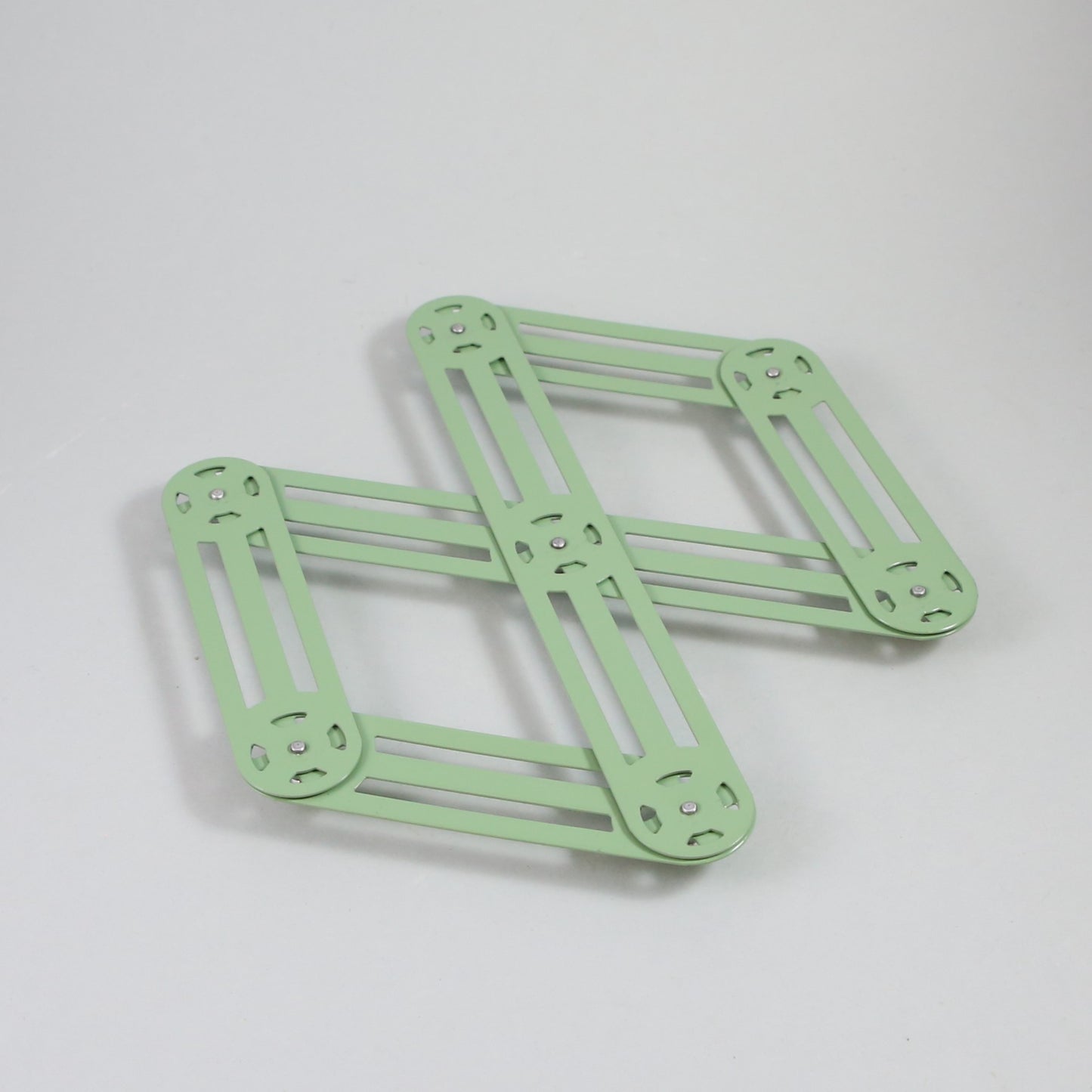 Folding Trivet - Pastel Green